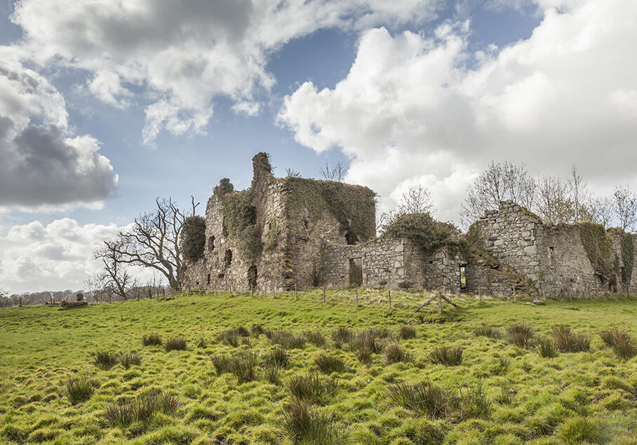 The Gight Castle ruins,
where Lord Byron's mother Catherine Gordon resided until 1787