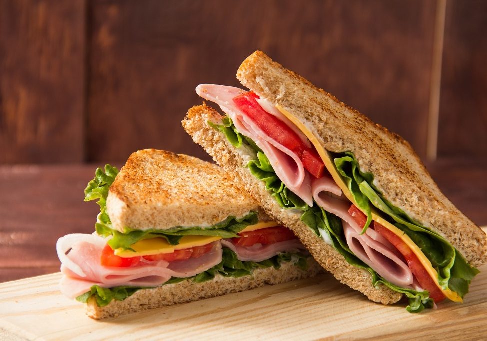 Over a third of Scots eat lunch at the same time every day